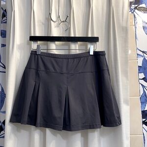 Women’s Grey Bolle Tennis Skort Size Large
